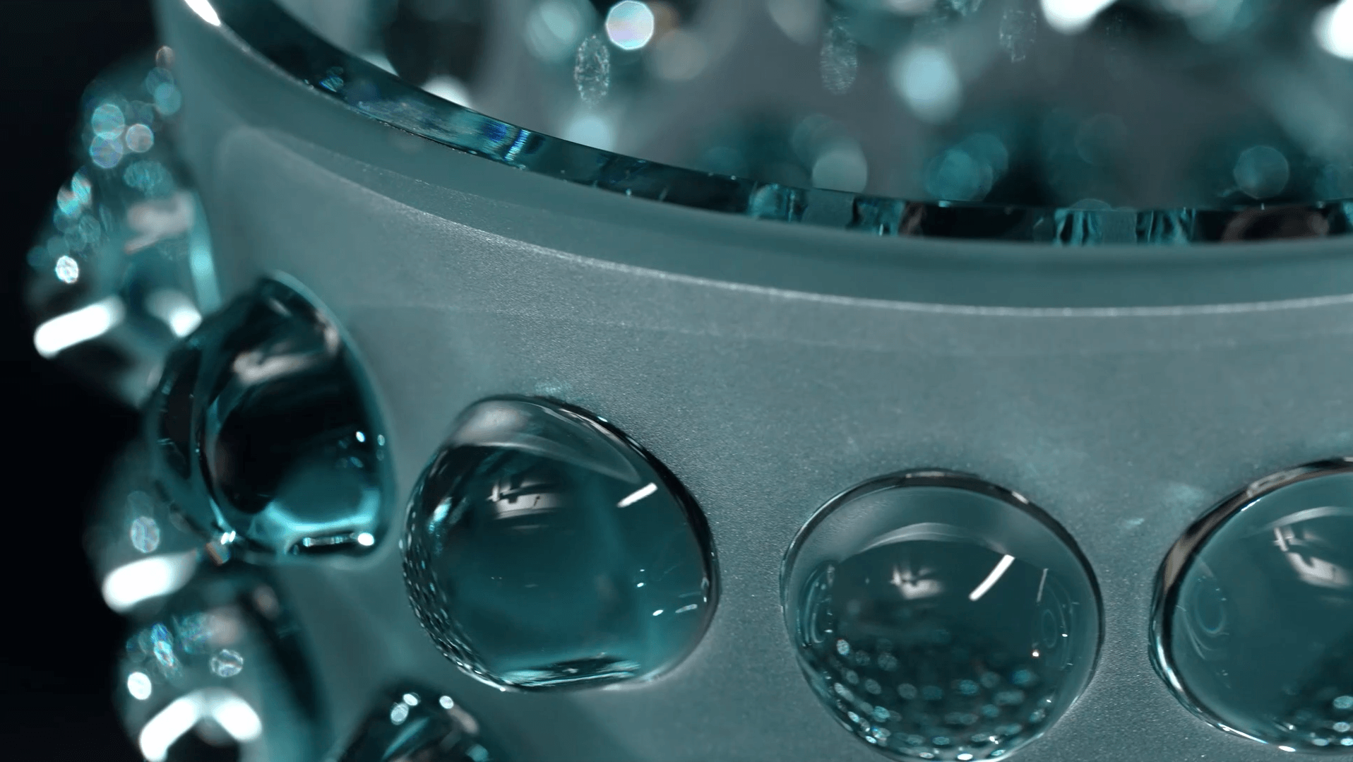 The World of Lalique Desktop b59ec31304